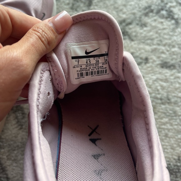 Nike Air Max Dia Plum Chalk Women's Size 7 - Picture 5 of 5